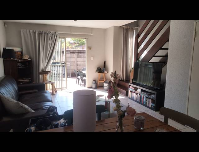 2 BEDROOM TOWNHOUSE FOR SALE IN BELLAIRS PARK